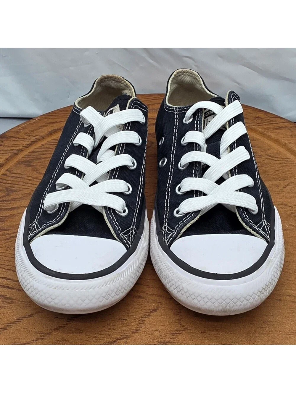 Converse sneakers chuck